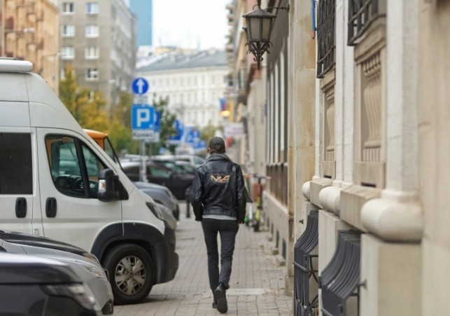 parkowanie na chodniku